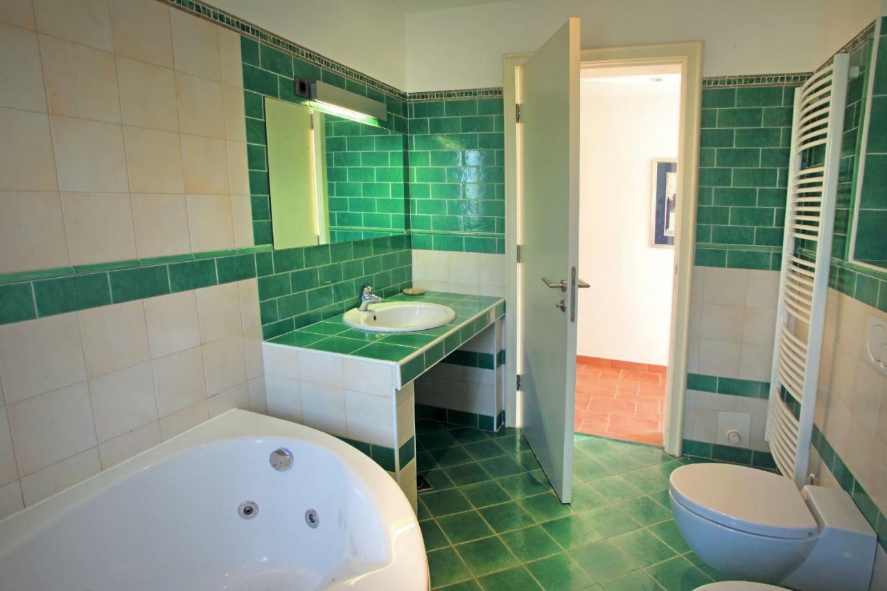 Spacious Villa In Parecag With A Swimming Pool Sečovlje Exterior foto