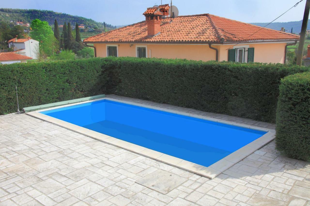 Spacious Villa In Parecag With A Swimming Pool Sečovlje Exterior foto